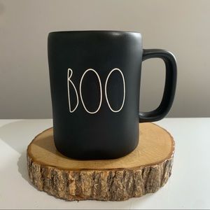 Rae Dunn - BOO - Mug - Black - 2018